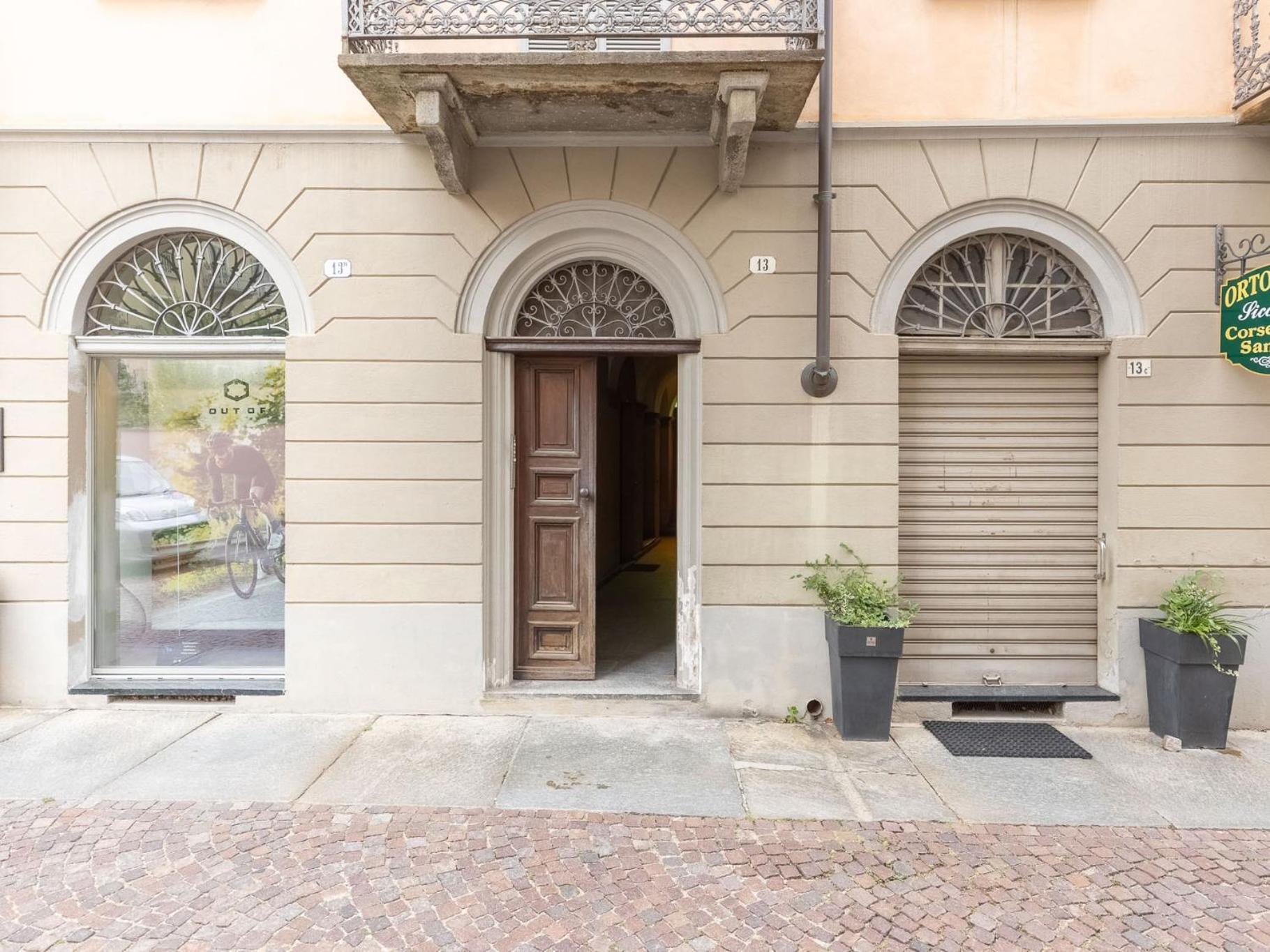 La Barricaia By Holiday World Alba  Exterior photo